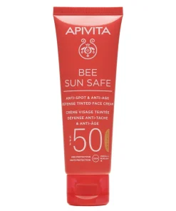 Alternative view of Apivita Bee sun Safe Tonirana Krema za lice protiv mrlja i starenja SPF 50 Light