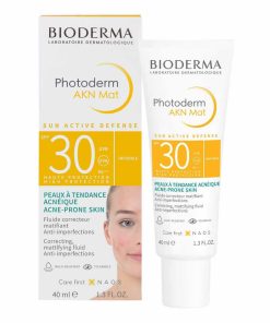 Bioderma Photoderm AKN Mat Fluid za Lice SPF30 40ml